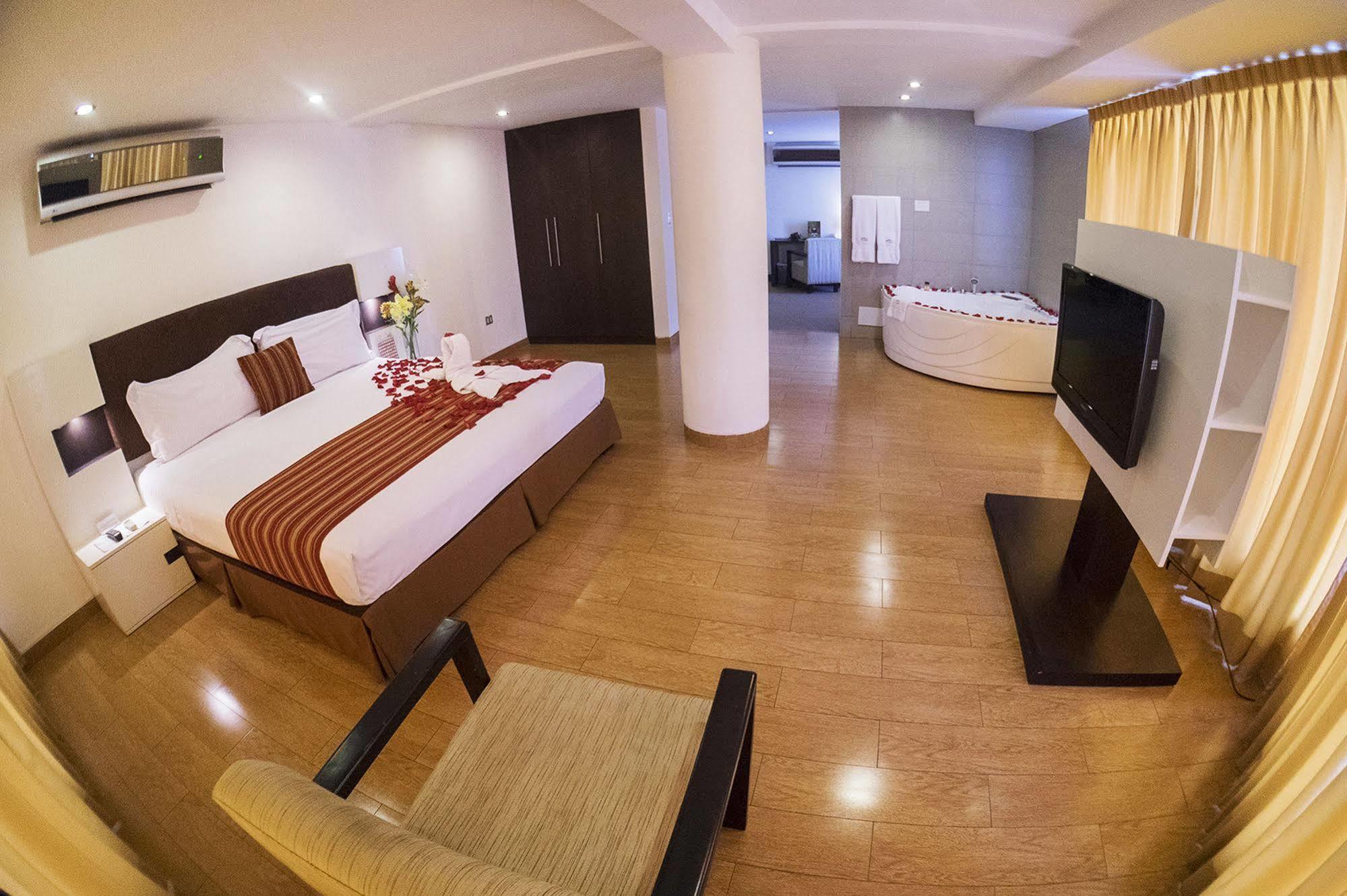 Allpa Hotel & Suites Lima Buitenkant foto